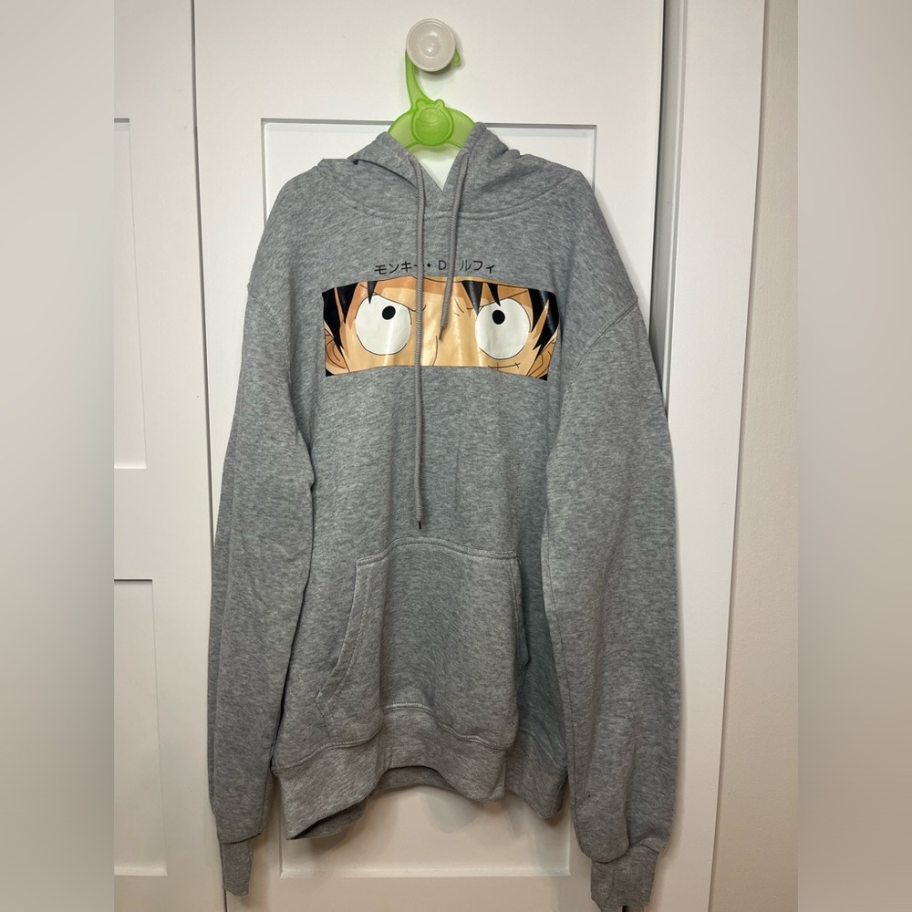 Hi, selling this swag hoodie in size S (for kids and teens).